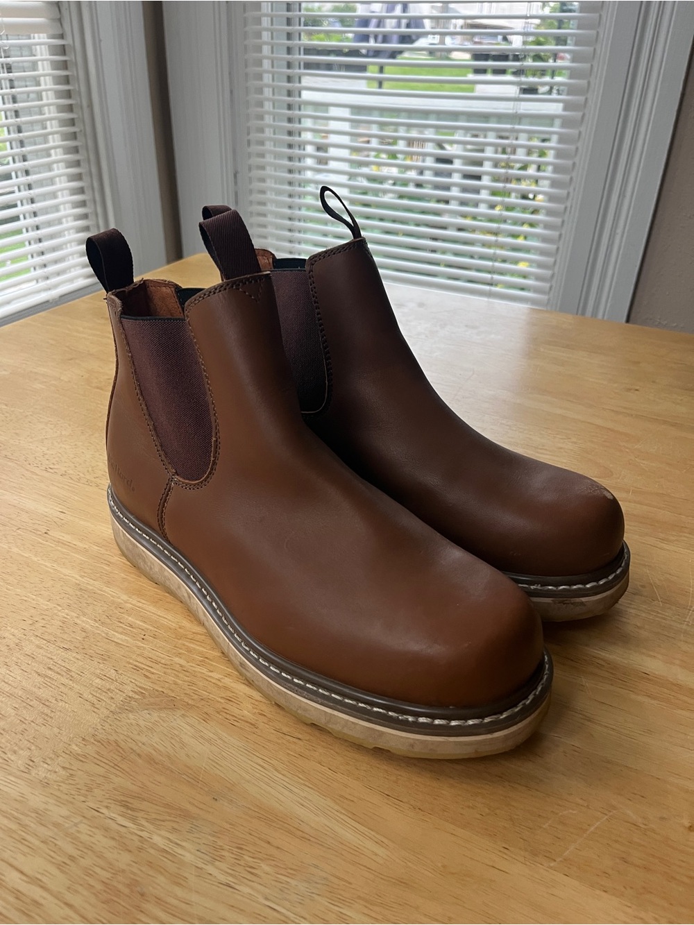 Men's Brown Leather Boots - Classic Pull-On Style